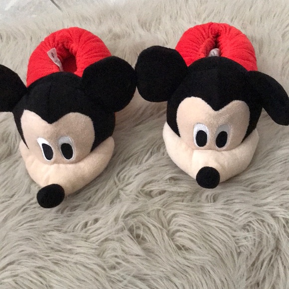 DISNEY Boys Plush 3D Mickey Head  Slippers | 9-10 - Picture 1 of 9